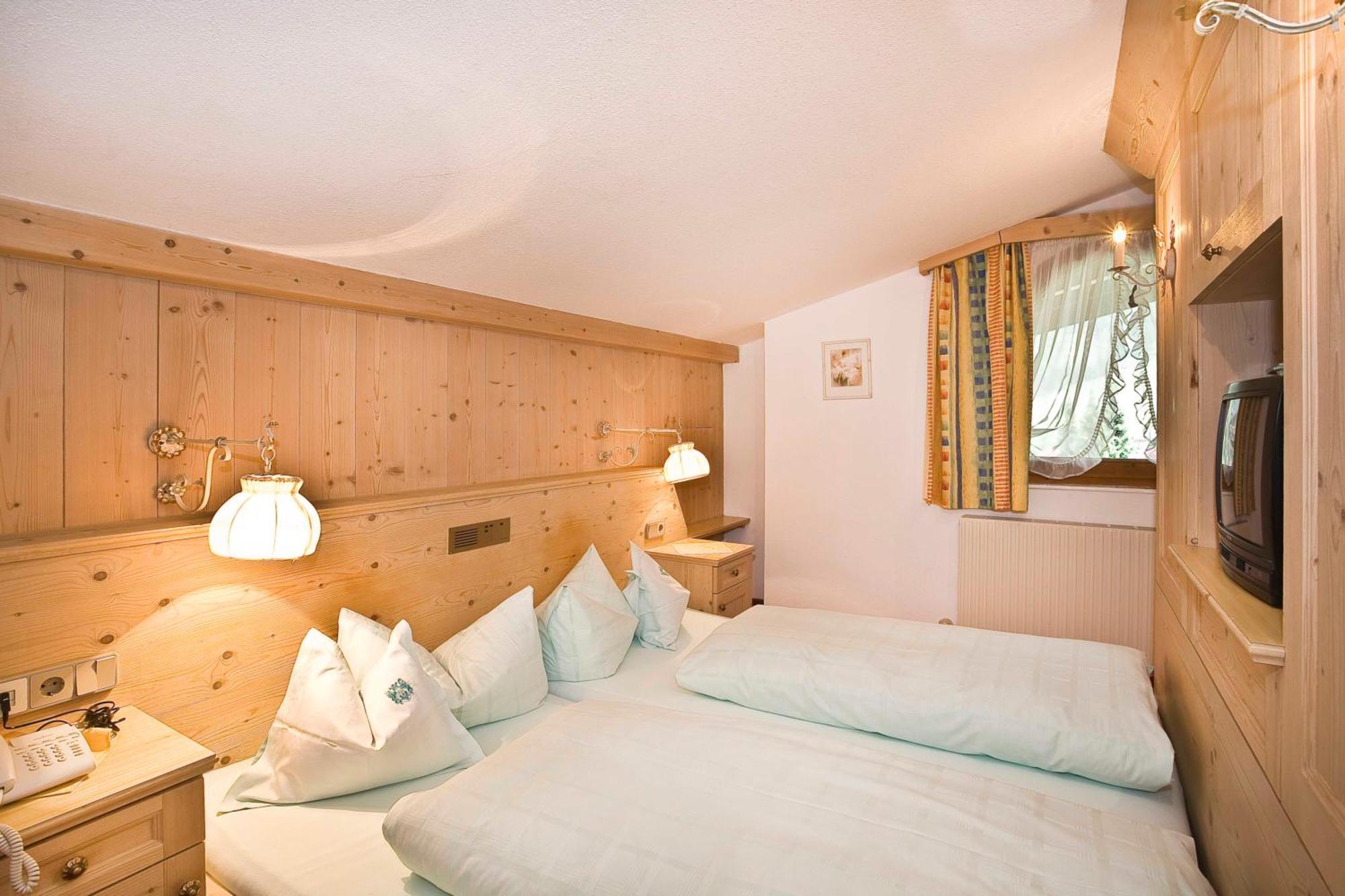 Alpenhotel Fernau Neustift im Stubaital Exterior photo